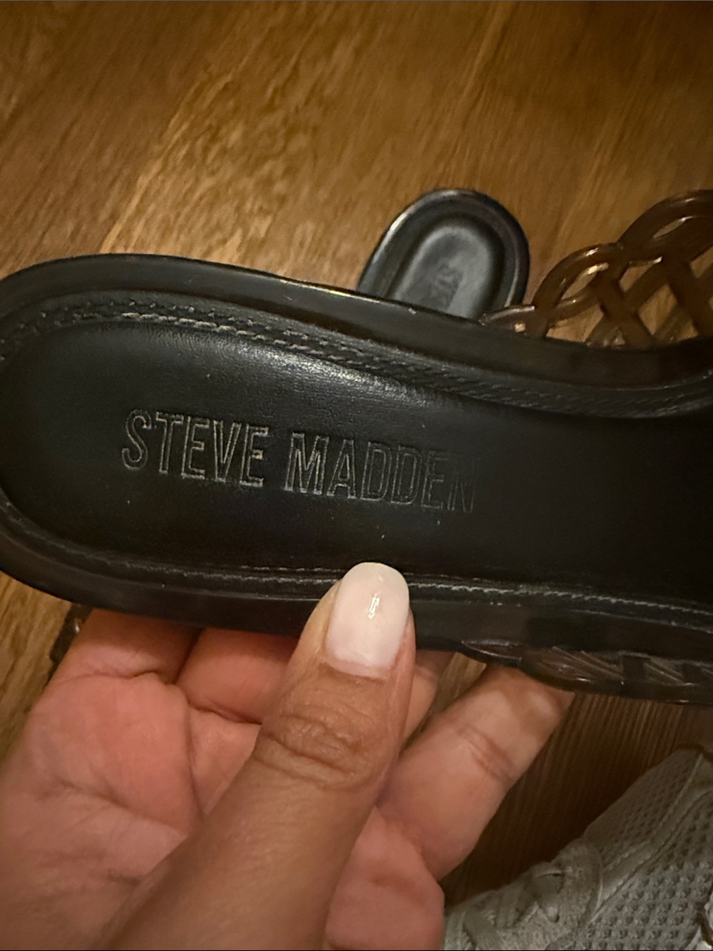 Steve Madden Brown Woven Lattice Slide Mules - Picture 5 of 5